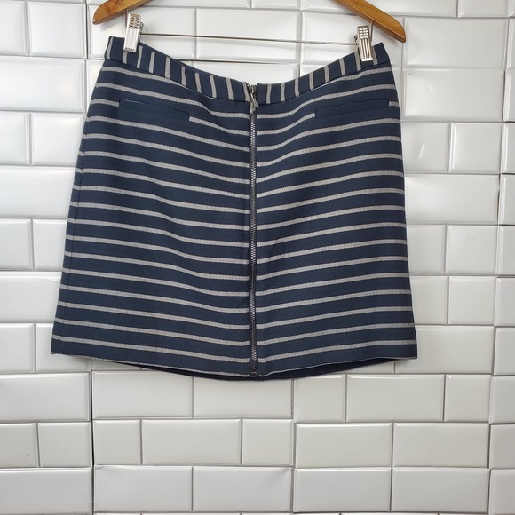 THE LIMITED | FRONT ZIP STRIPED CASUAL MINI SHORT SKIRT WOMEN'S SIZE 12P - Picture 3 of 15